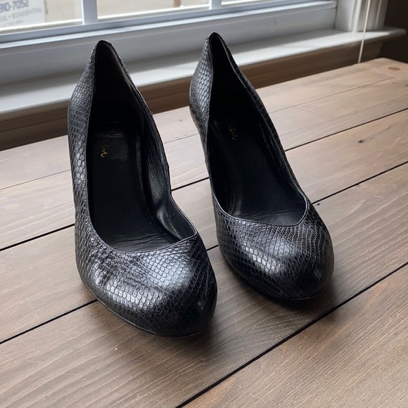 Cole Haan Shoes - EUC Cole Haan nikeair pumps sz 7